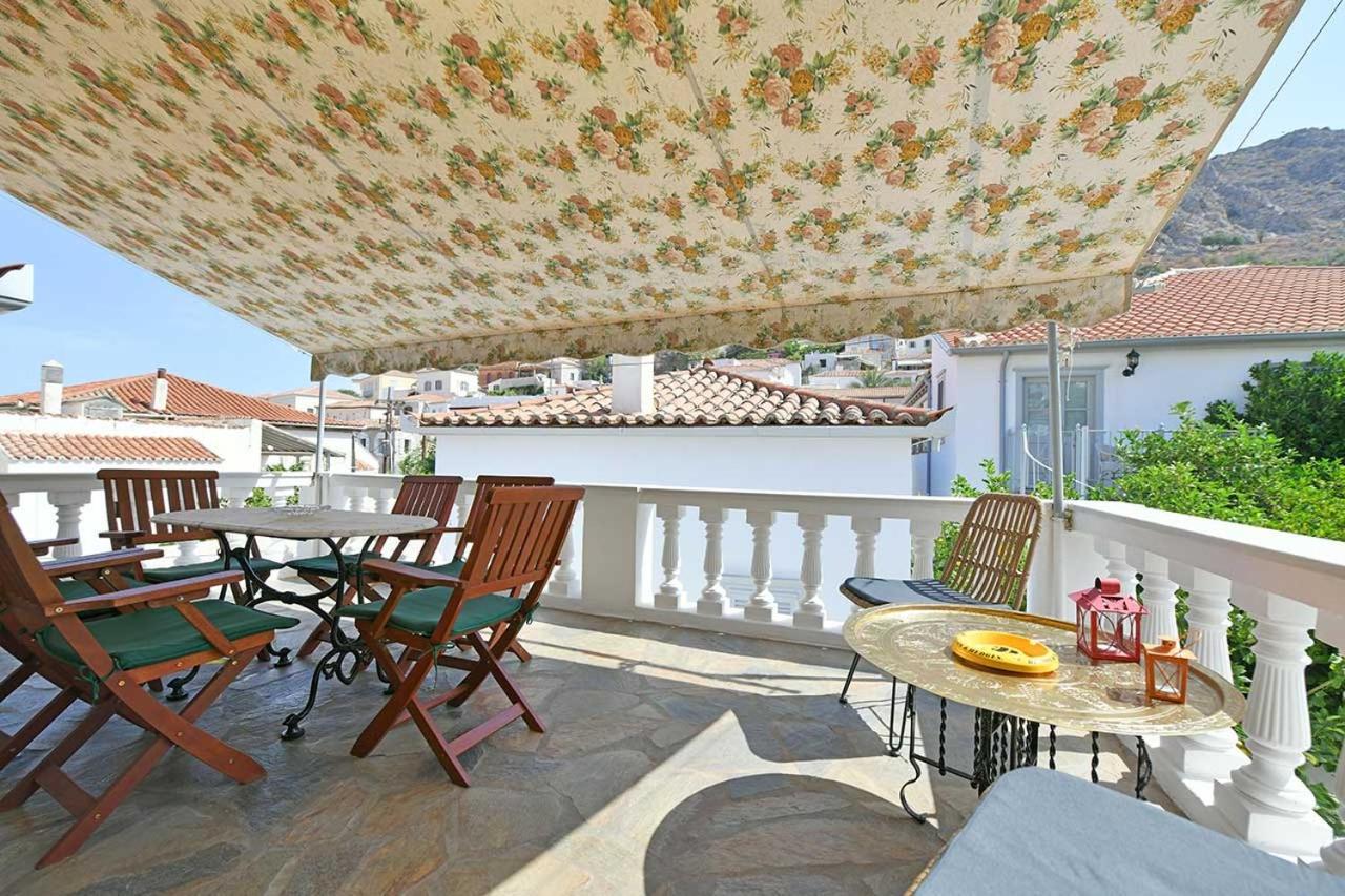 Appartement Margarita'S House à Hydra  Extérieur photo