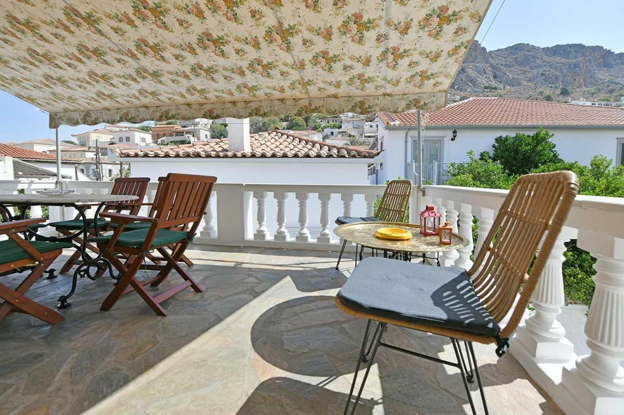 Appartement Margarita'S House à Hydra  Extérieur photo